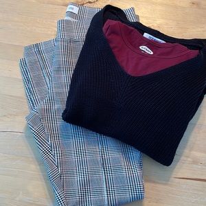 Black, White and Burgundy High Rise Leggings